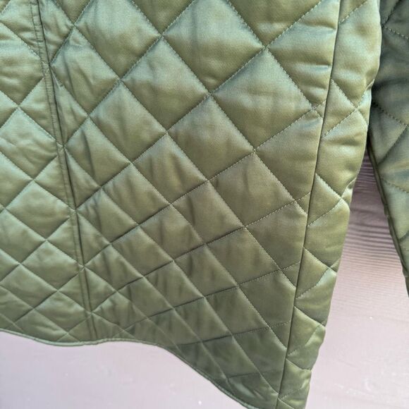 J Crew NWT quilted barn jacket - Picture 8 of 8